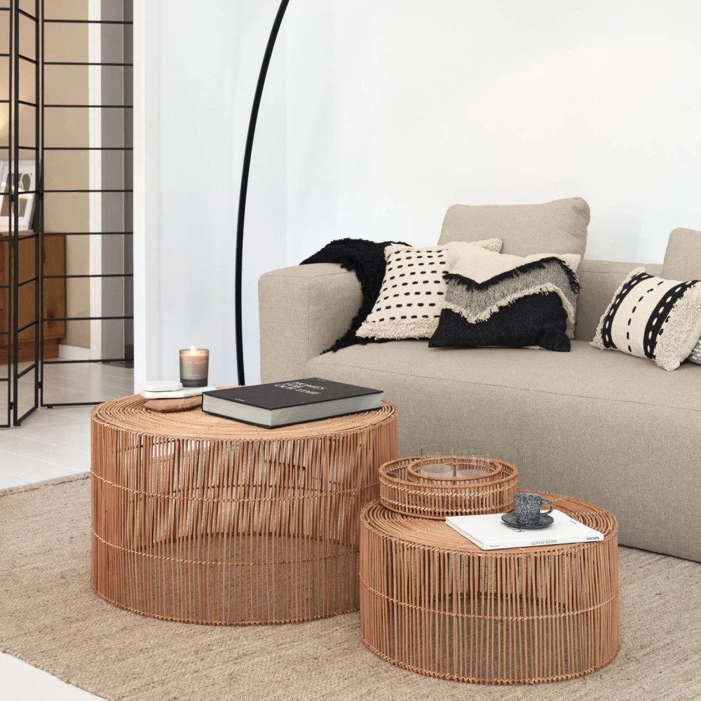 ELMIMA 2 Tables Basses Gigognes En Rotin ø55-66cm 9 ELMIMA 2 Tables Basses Gigognes En Rotin ø55-66cm – Image 7