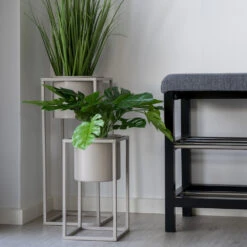 PADOVA Banc En Métal Et Tissu Avec étagères L100cm 15 PADOVA Banc En Métal Et Tissu Avec étagères L100cm -Meubles Soldes Magasin banc metal tissu avec etageres l100cm house nordic padova 5