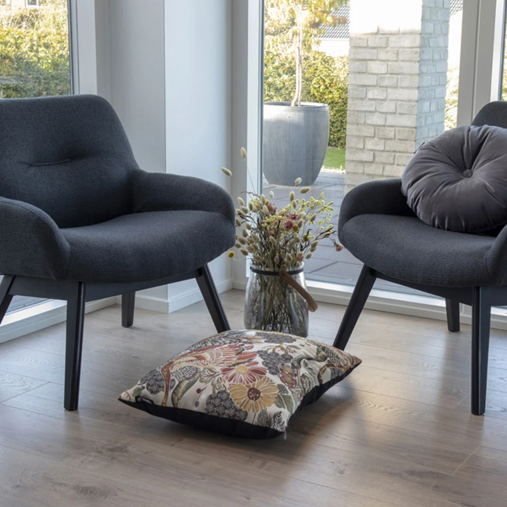 LONDON Fauteuil En Tissu Et Pieds En Bois Noir 8 LONDON Fauteuil En Tissu Et Pieds En Bois Noir – Image 6