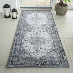 HAVANA Tapis De Couloir Vintage En Chenille Noir Et Blanc 7 HAVANA Tapis De Couloir Vintage En Chenille Noir Et Blanc -Meubles Soldes Magasin havana tapis couloir vintage chenille noir blanc house nordic 2
