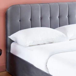 TORGO Lit Coffre Matelassé En Velours 160x200cm 13 TORGO Lit Coffre Matelassé En Velours 160x200cm -Meubles Soldes Magasin lit coffre matelasse velours 160x190cm torgo 4