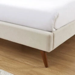 TORGO Lit Matelassé En Velours Piètement Bois Foncé 160x200cm -Meubles Soldes Magasin lit matelasse velours pietement bois fonce 160x200cm torgo 5