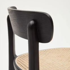 ROMANE Lot De 2 Chaises De Bar Bistrot En Bois Massif Et Rotin H75cm -Meubles Soldes Magasin lot de 2 chaises de bar bistrot bois massif rotin h75cm romane kave home 5