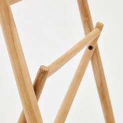 KENTA Porte-serviettes En Bois 50x95cm -Meubles Soldes Magasin porte serviettes bois 50x95cm kave home kenta 4