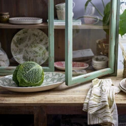 HAZEM Vitrine 2 Portes En Bois 81x122cm -Meubles Soldes Magasin vitrine 2 portes bois 81x122cm bloomingville hazem 4